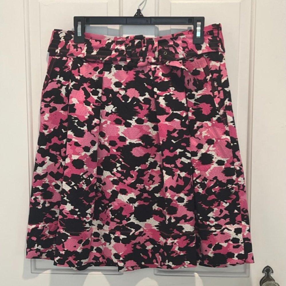 ETCETERA Silk Pleated Black/Pink camo skirt with amazing detail